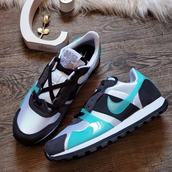 NEW Nike V. Love O.X. (Rare) - Picture 4 of 8